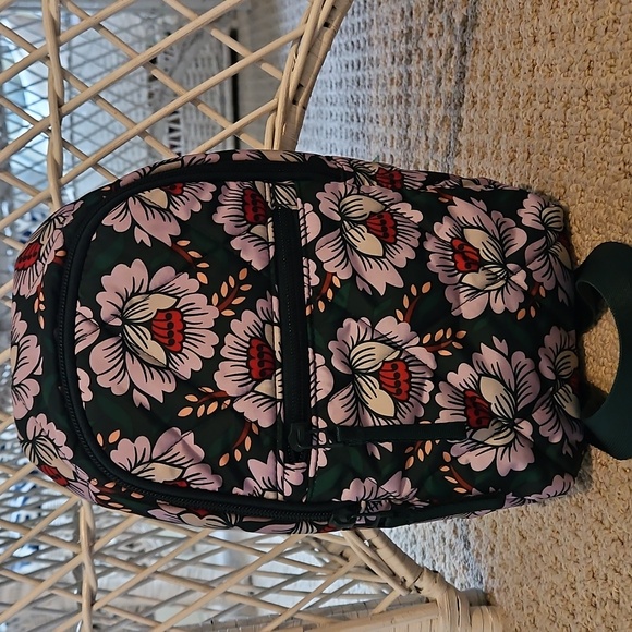 Vera Bradley Ezsential Sling Backpack And Matchig Wallet - Picture 6 of 11